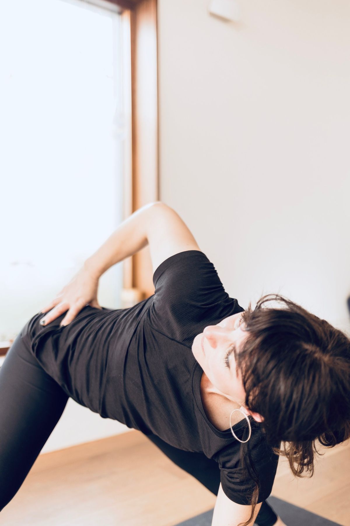 Free your spine & Calming the mind: A Yin & Yang Practice with Anna Gronerus