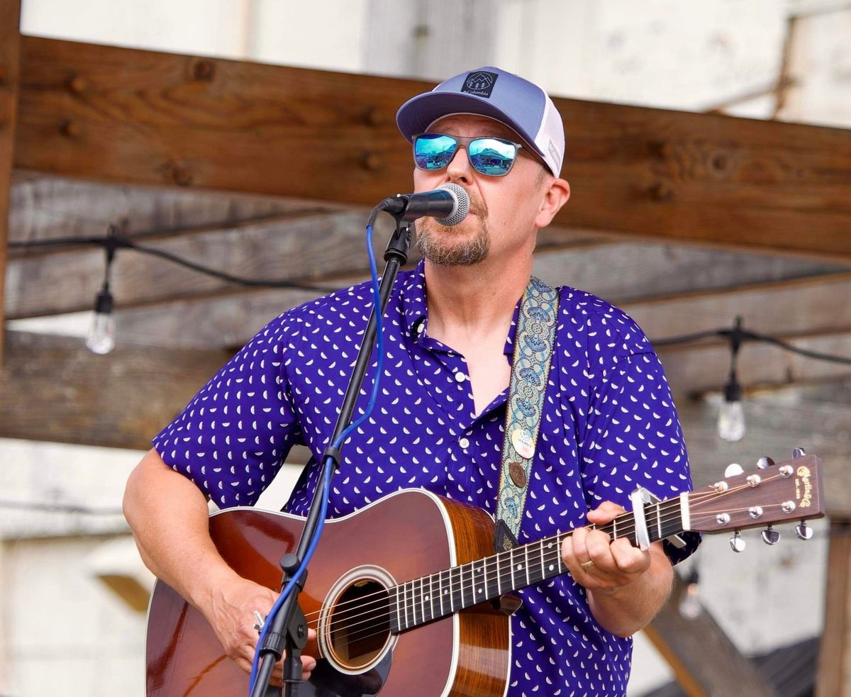 Tommy Thompson at 219 Taproom 