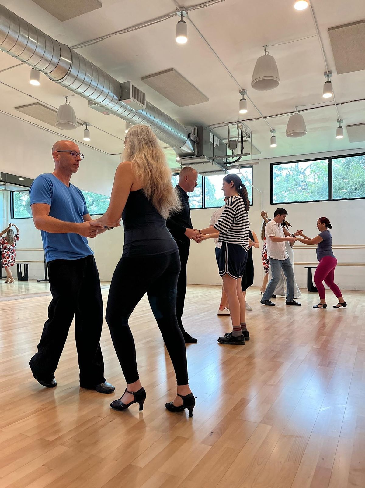 Basic Salsa Dance Class