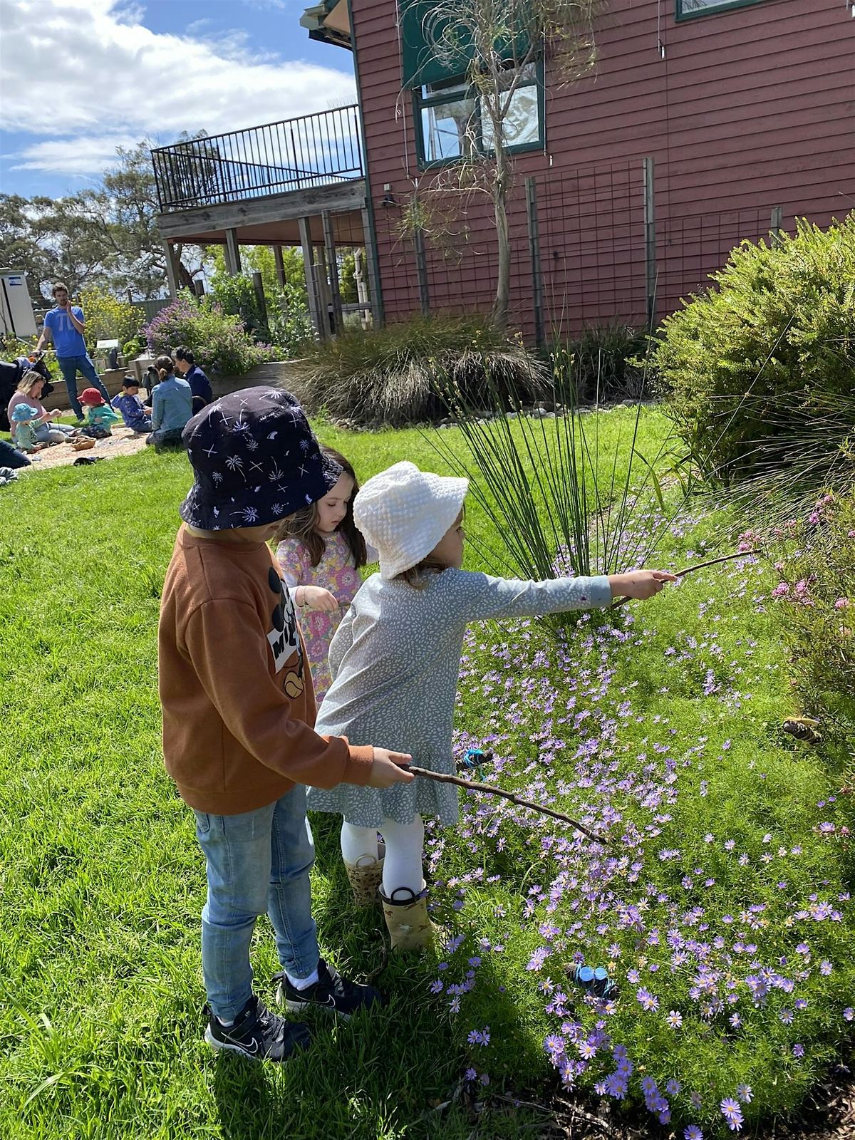 Art in the garden - a free Shire Children's Week event