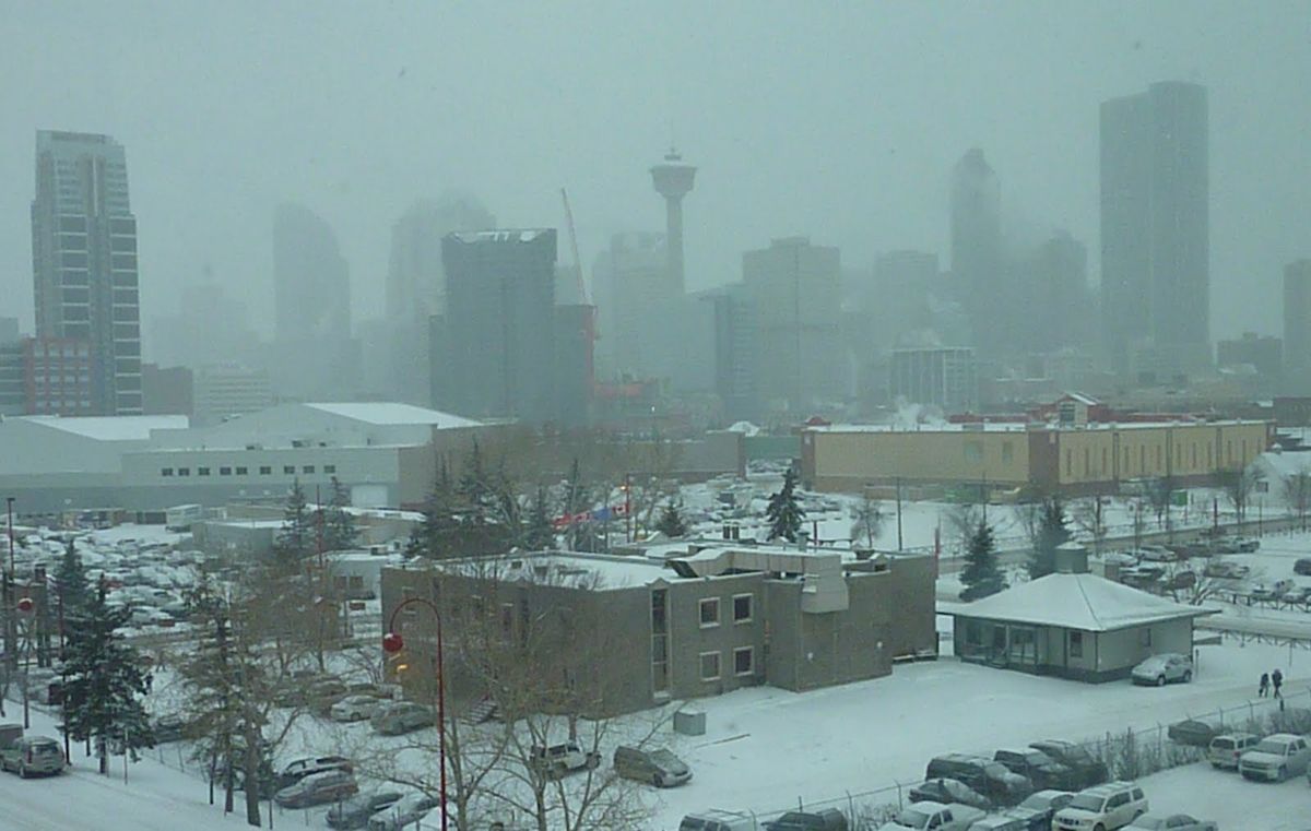Parking Calgary Hitmen at Kelowna Rockets