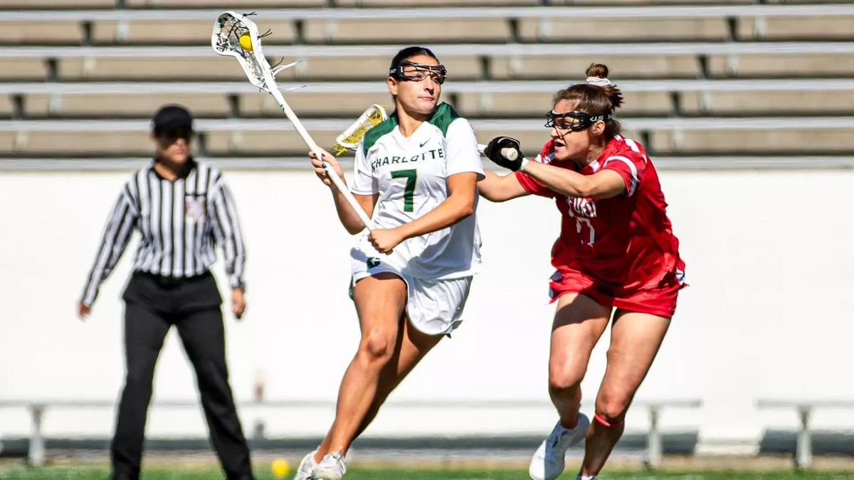 Parking Saint Francis (PA) Red Flash at Stonehill Skyhawks Football