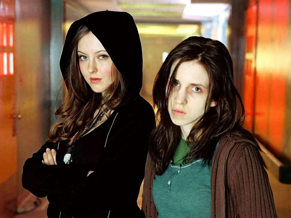 EVIL WOMEN presents GINGER SNAPS