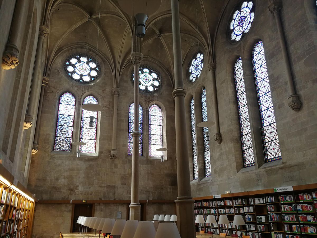 Visite de l'ancien r\u00e9fectoire de l'abbaye de Saint-Martin des Champs
