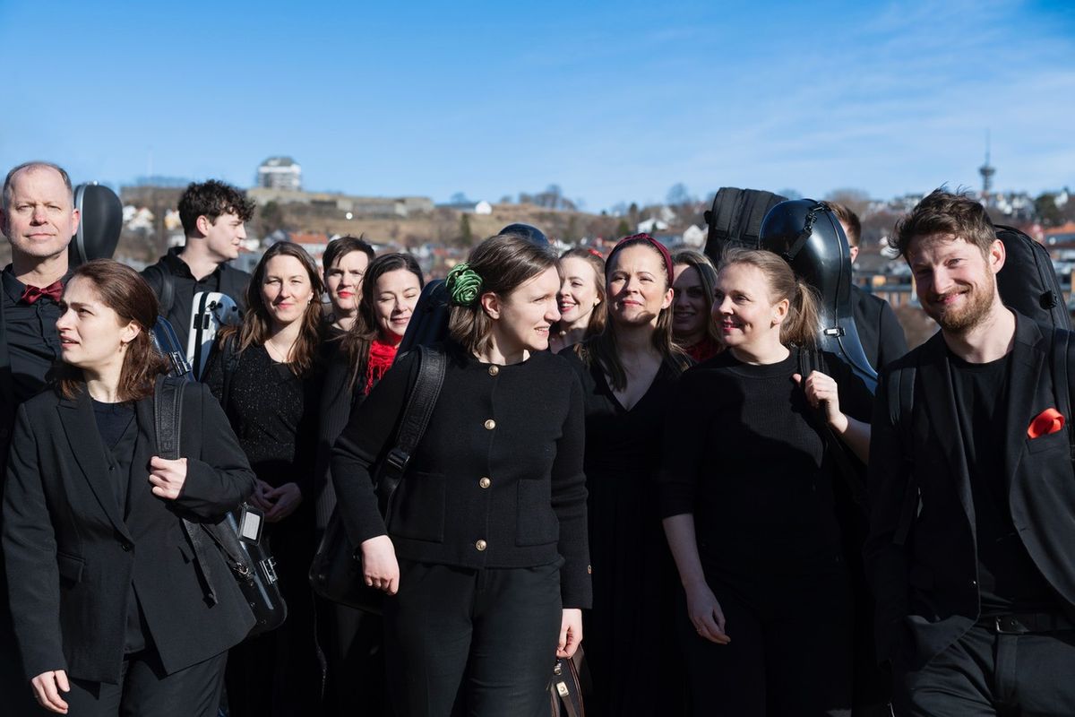 Nytt\u00e5rskonsert med Trondheimsolistene og Ragnhild Hemsing