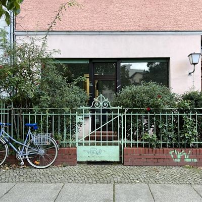 LICHTENGARTEN STUDIO GALLERY