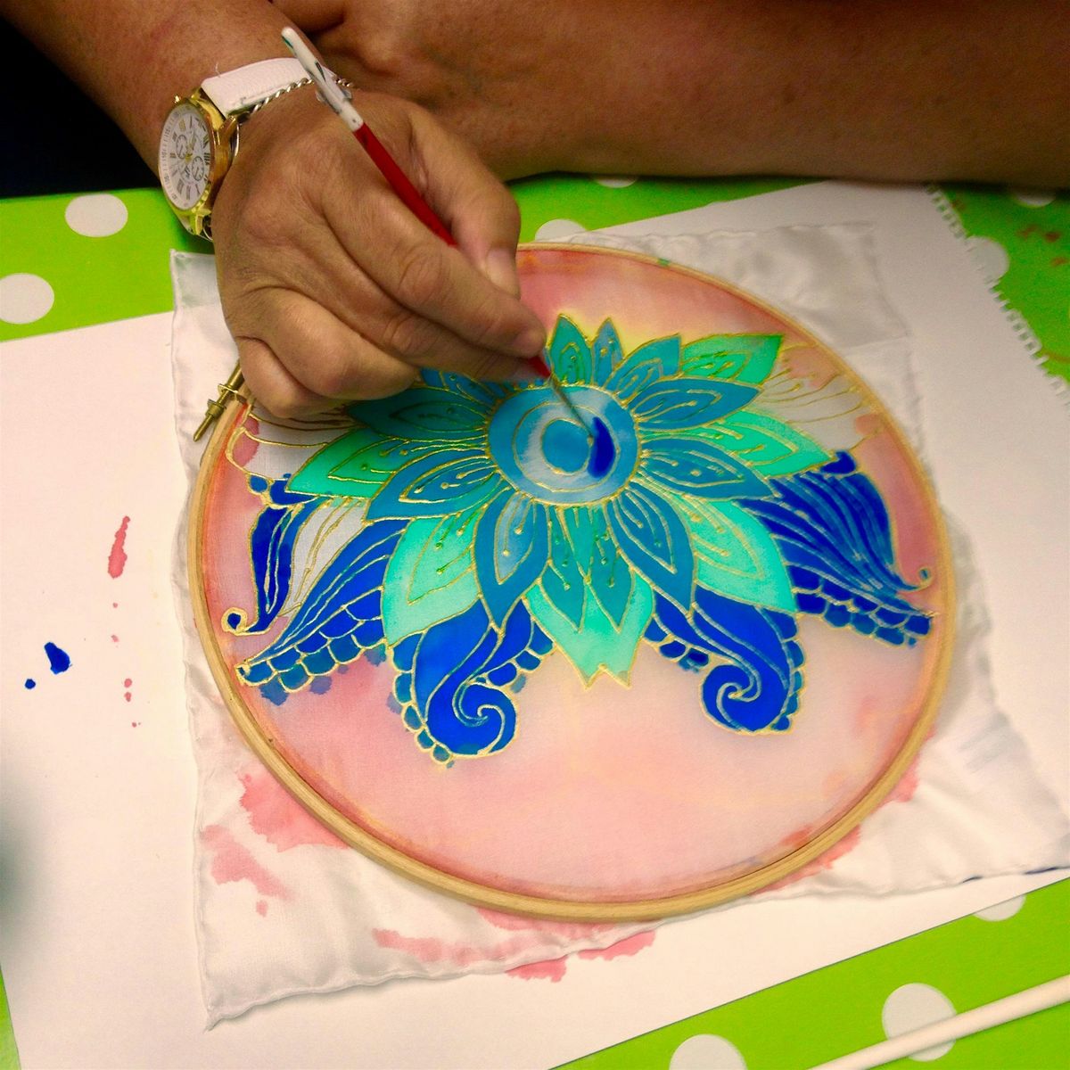 Relaxing silk painting workshop