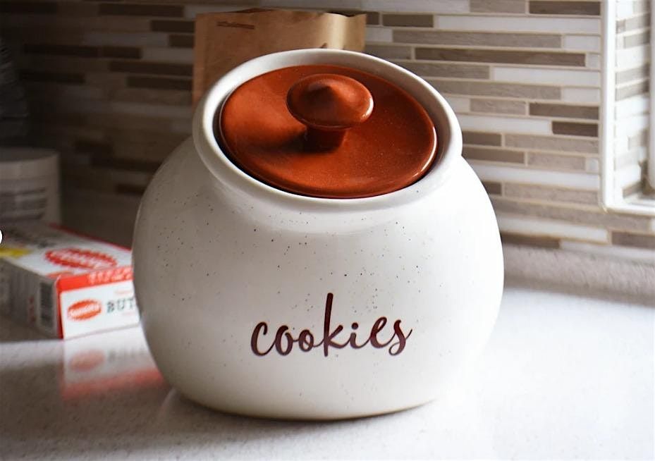Make Cookie Jar on Pottery Wheel for couples  with Kelsey