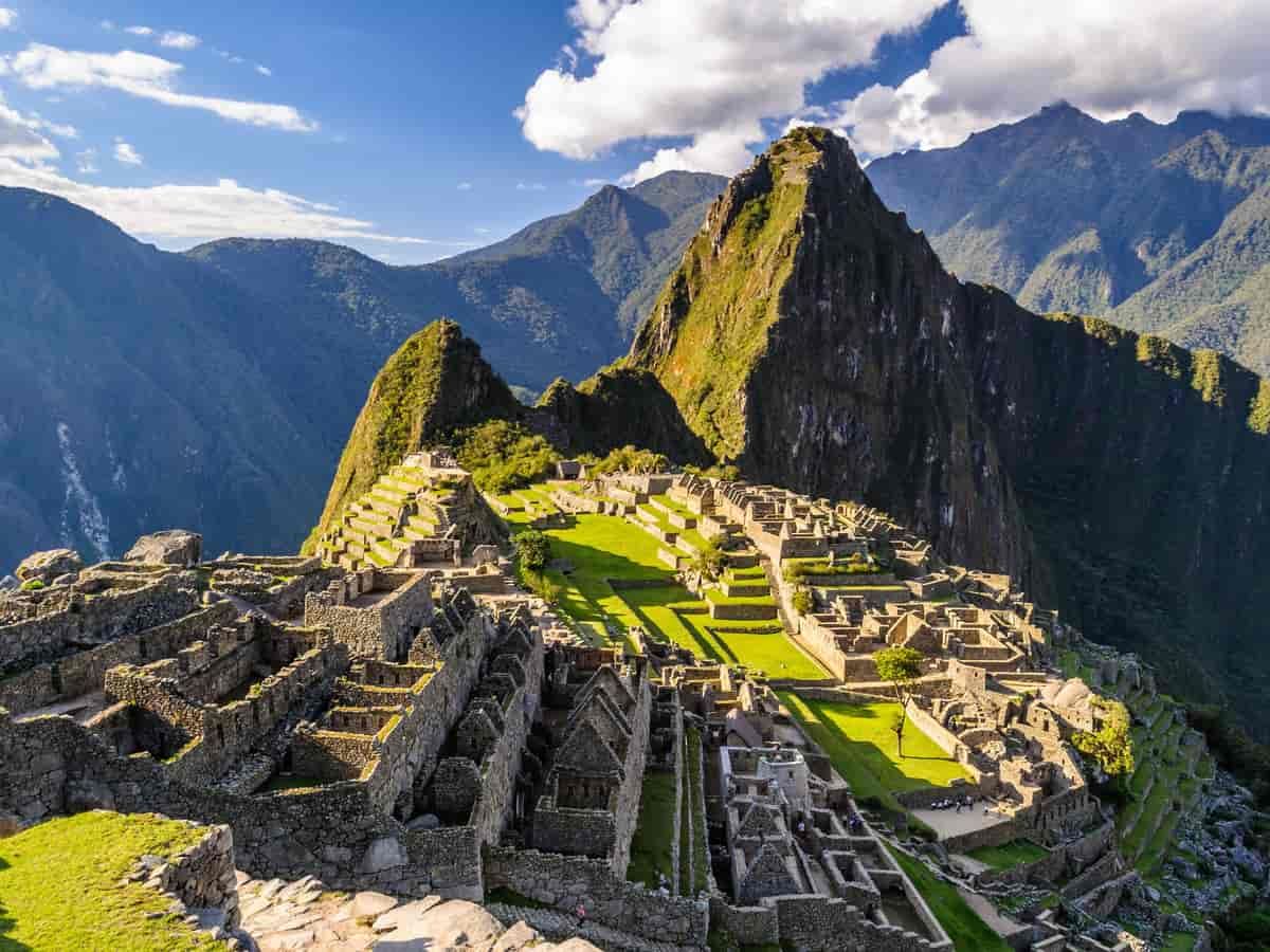 FROM CHAV\u00cdN, NASCA & MOCHE TO THE INCAS: AN IN-DEPTH JOURNEY INTO ANCIENT PERU with Dr Cecilia Pardo