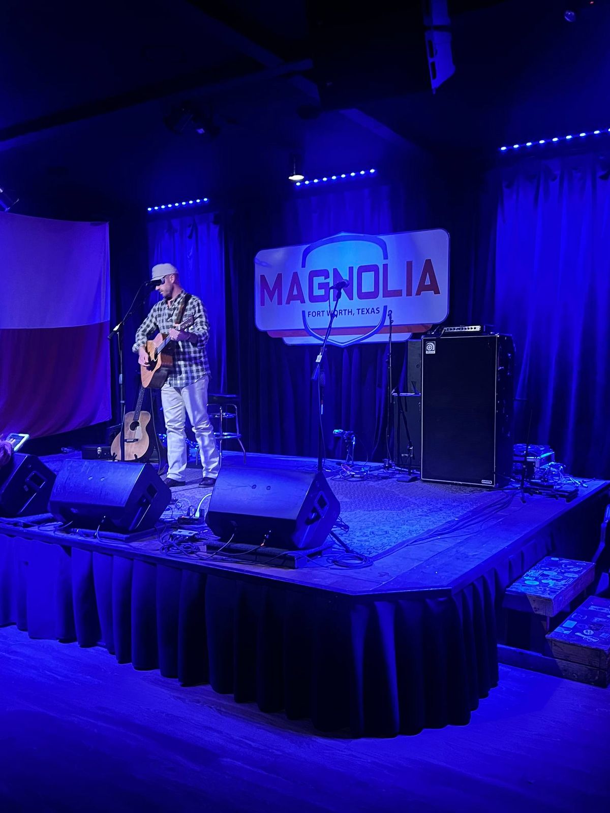 Magnolia Motor Lounge with Special Guest Desert Folk 