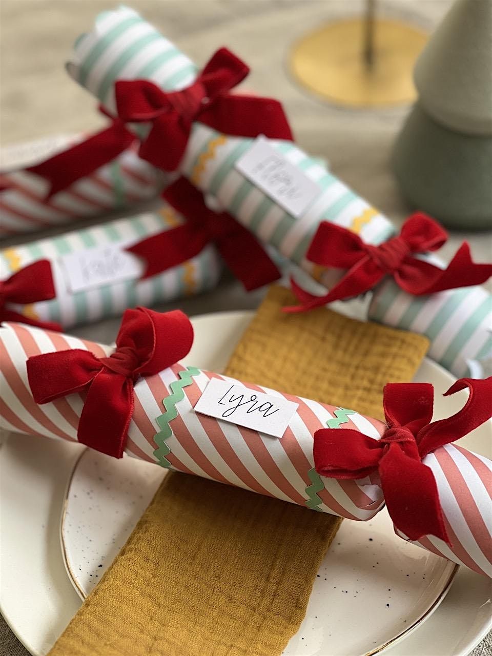 Christmas Cracker Making Craft Workshop