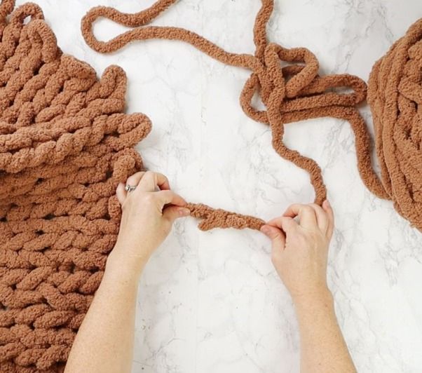 Chunky Blanket Hand Knitting Workshop 101