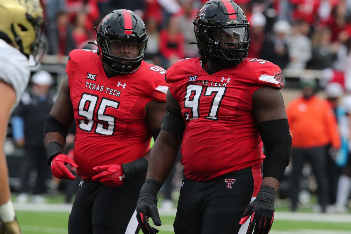 Texas Tech Red Raiders vs. West Virginia Mountaineers at Jones AT&T Stadium