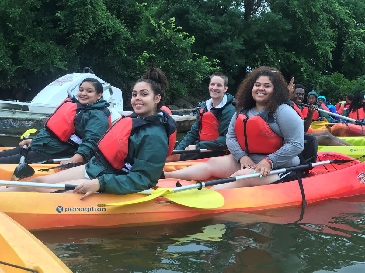 Paddle the Potomac: An Alternative Happy Hour(D.C) with Green Muslims!