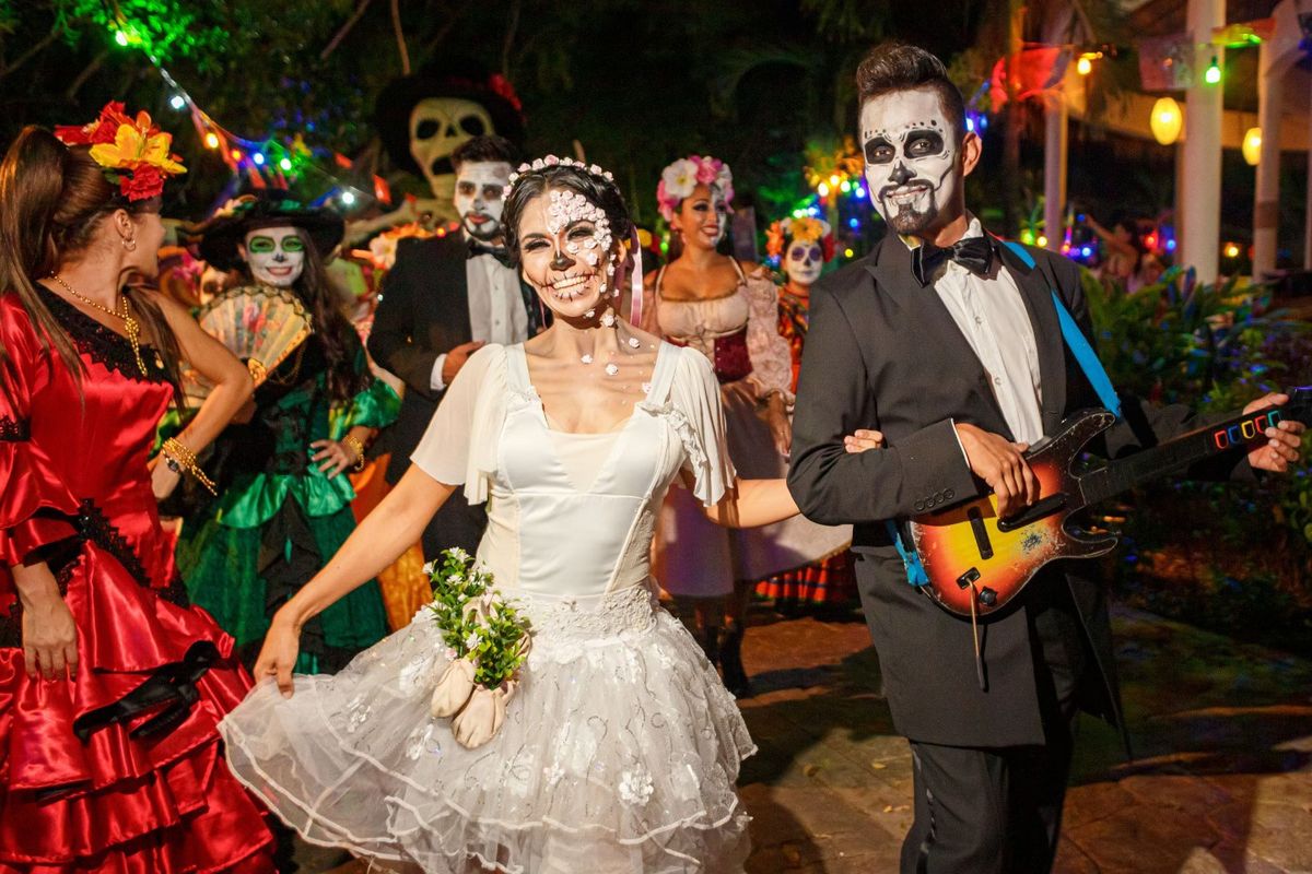 \ud83c\udf1f **Halloween with Style! Celebrate D\u00eda de los Muertos at Sandos Caracol - MEXICO!** \ud83c\udf1f