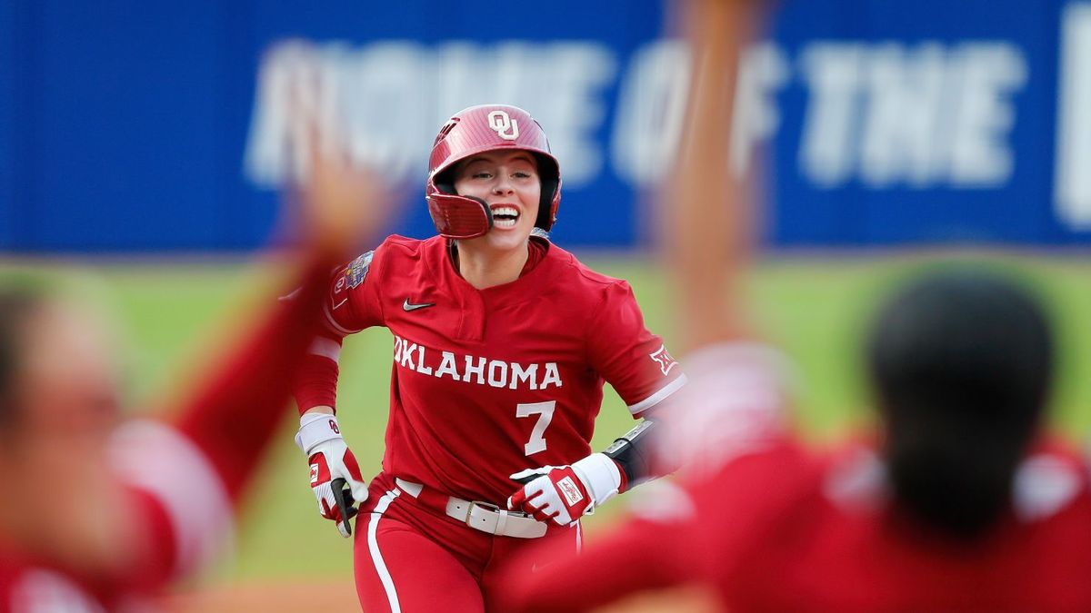 Texas Longhorns at Oklahoma Sooners Womens Soccer
