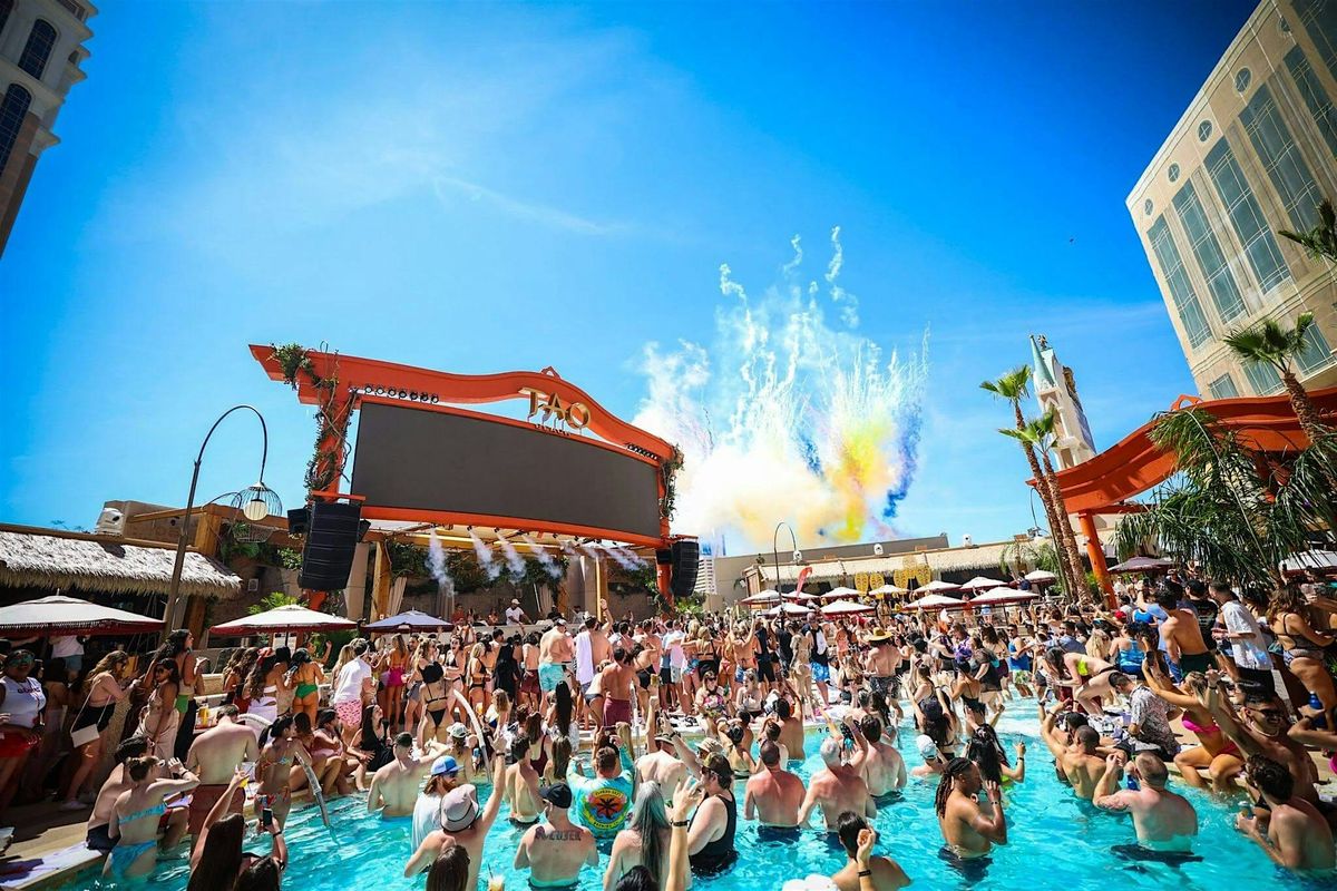 NEW DAYCLUB IN THE VENETIAN ~ BEST POOL PARTY IN LAS VEGAS EPIC FRIDAYS
