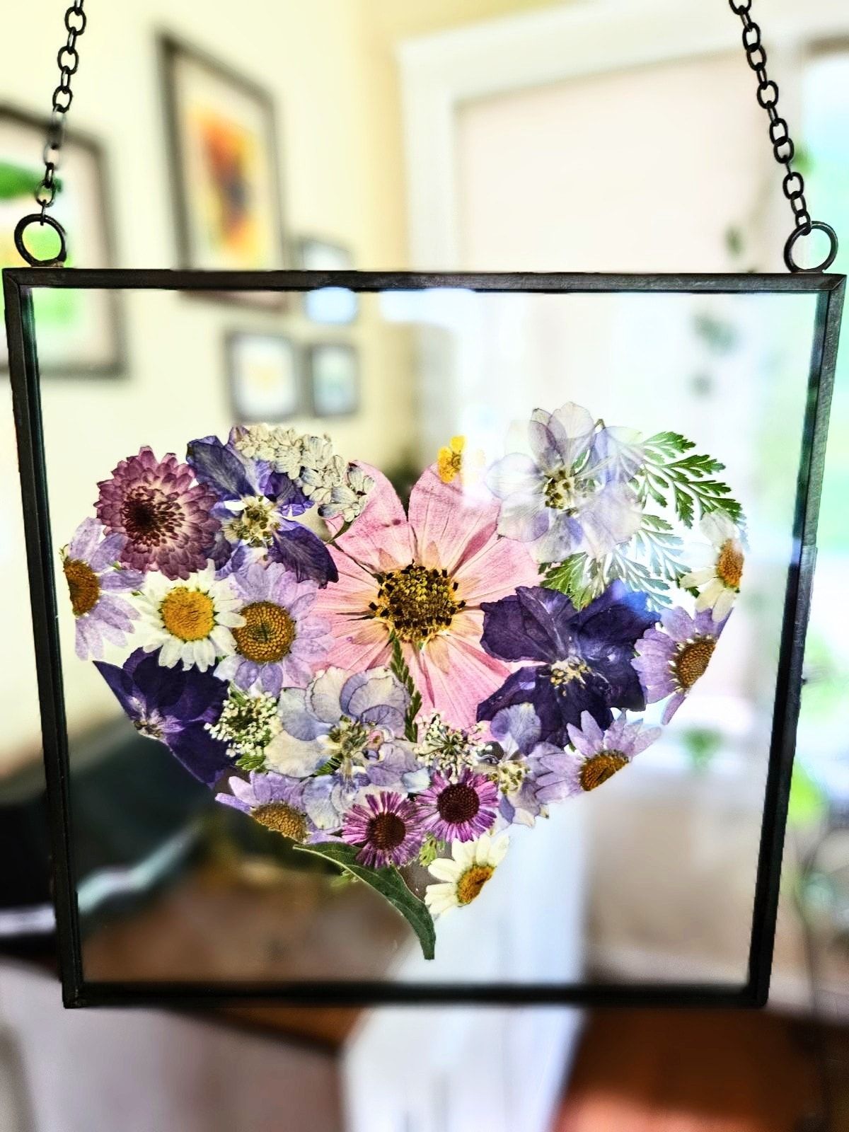 Pressed Flowers in a Frame \ud83c\udf38\ud83d\udc90