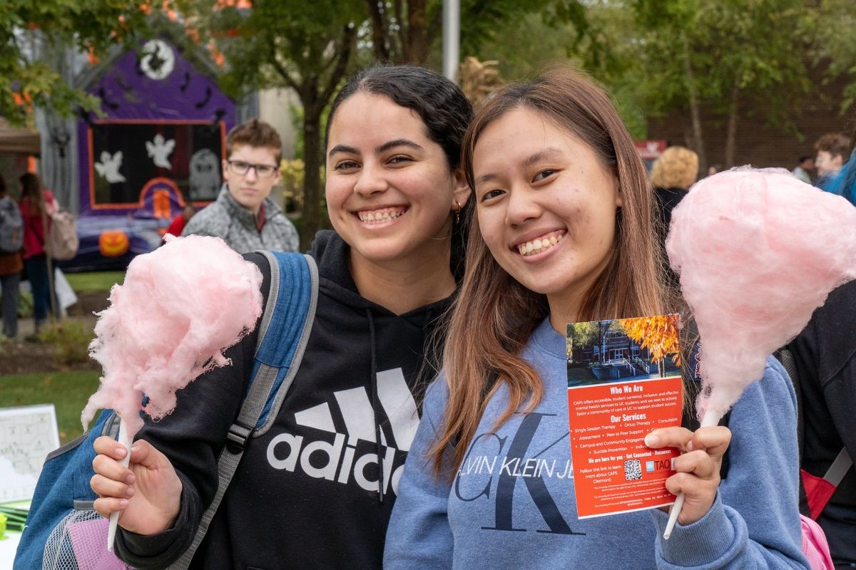 Parking Saint Louis Billikens at Ohio Bobcats Womens Basketball