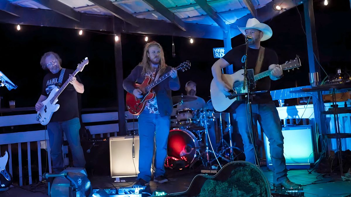 Blackwater Cavalry LIVE at Moonshine Saloon