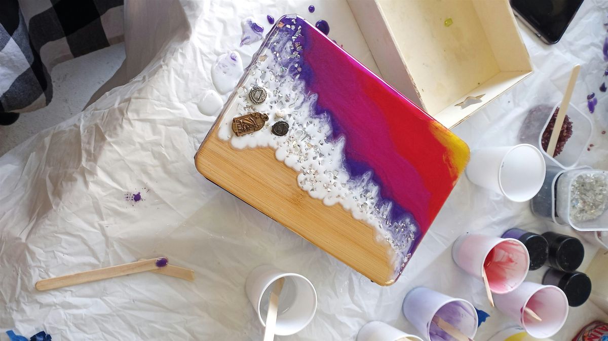 Resin beach SUNSET colors on a cheese board class -Bloomin Cottage