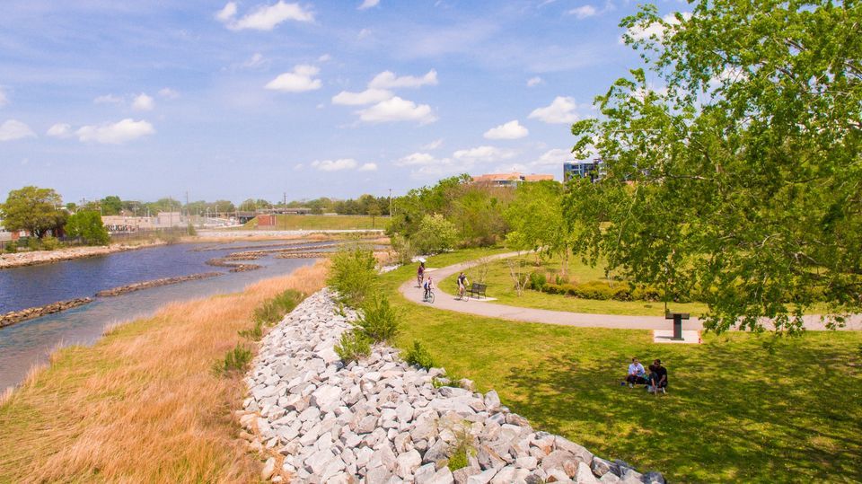 Elizabeth River Trail Walking Tour of Plum Point Park and Chelsea