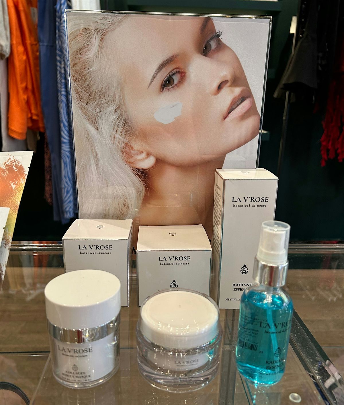 La V'rose Skincare Retail Pop-up Store at Flying Solo NYC