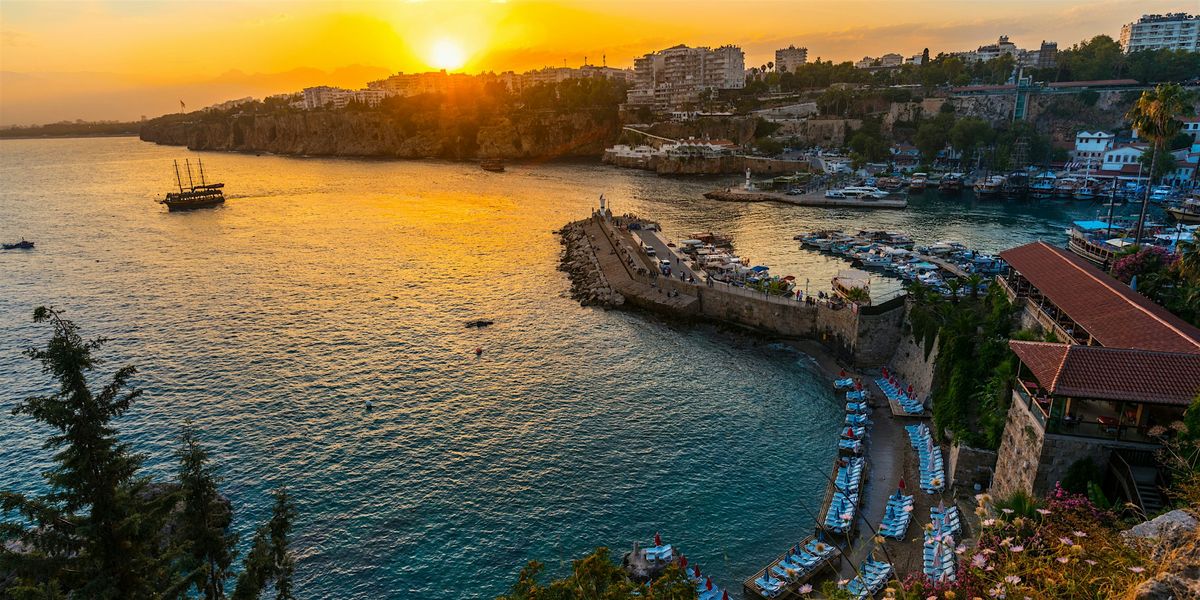 Antalya beckons! Discover its beauty with a scavenger hunt!