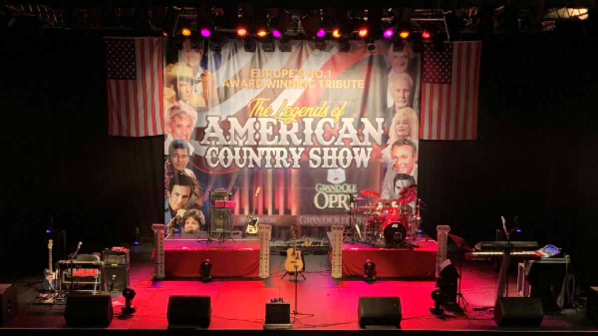 The Legends of American Country at Eastwood Park Theatre 