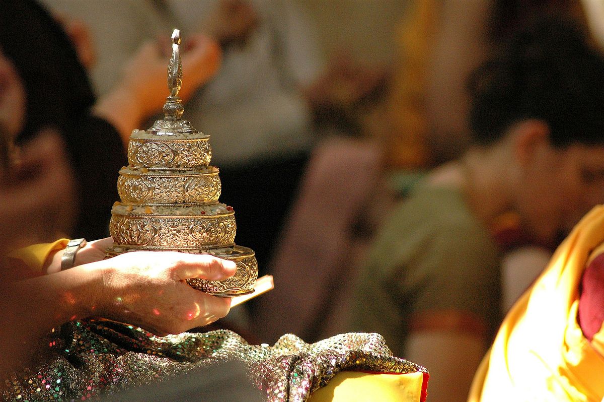 Guru Yoga Mandala Offering Retreat (Unguided)