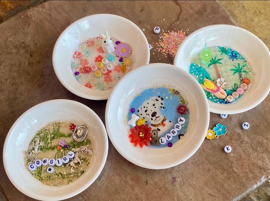 The Art of Resin: A Trinket Tray Workshop