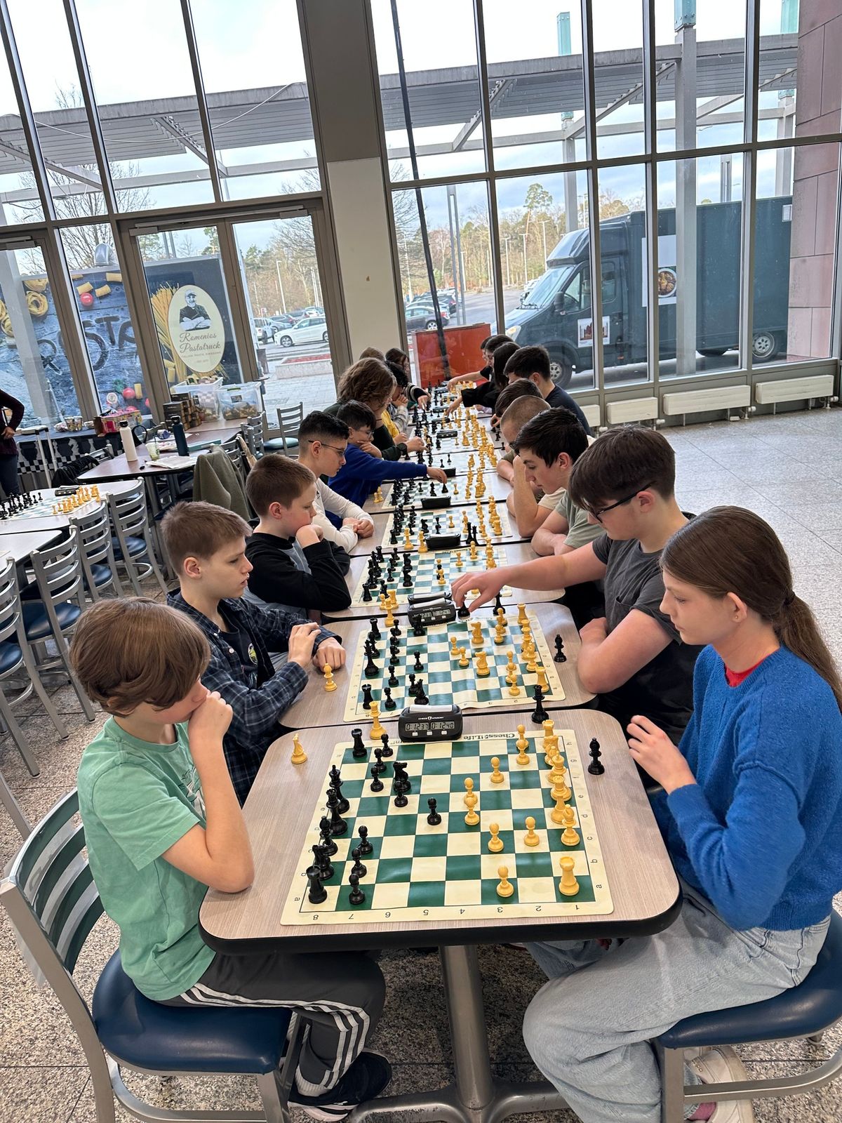 SWISS CHESS TOURNAMENT WITH PRIZES