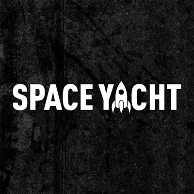 SPACE YACHT