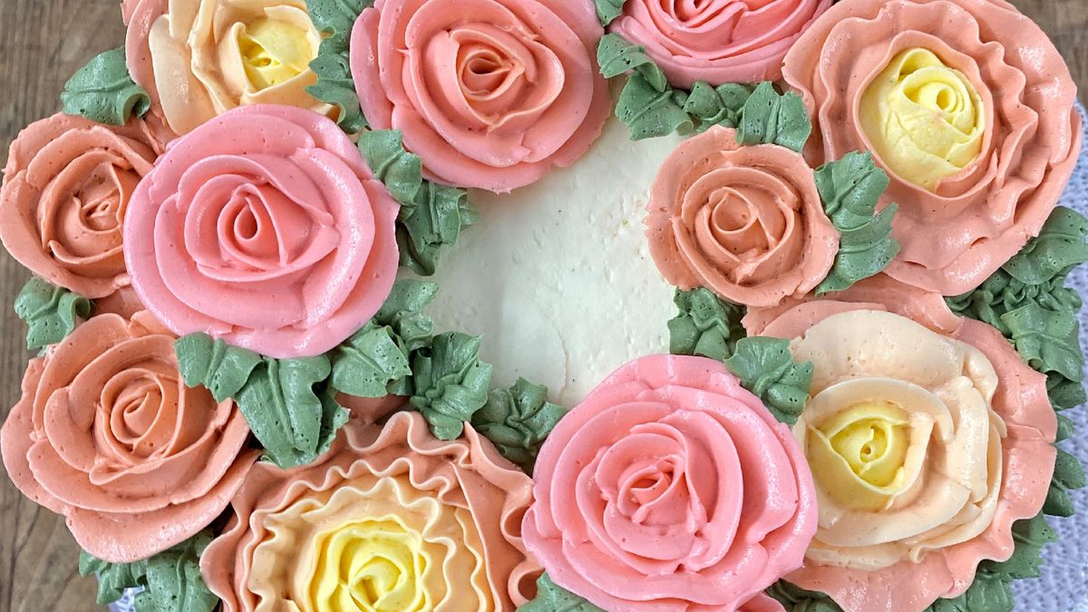 Cake Decorating Class - Flower Power