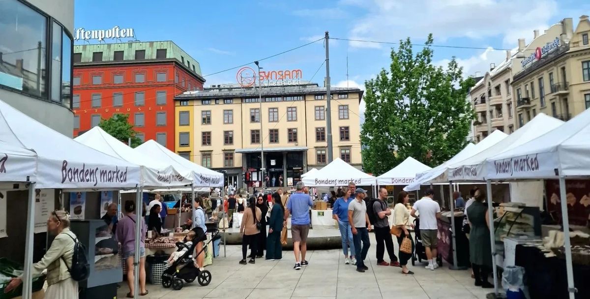 Bondens marked p\u00e5 Vinkelplassen i Bogstadveien