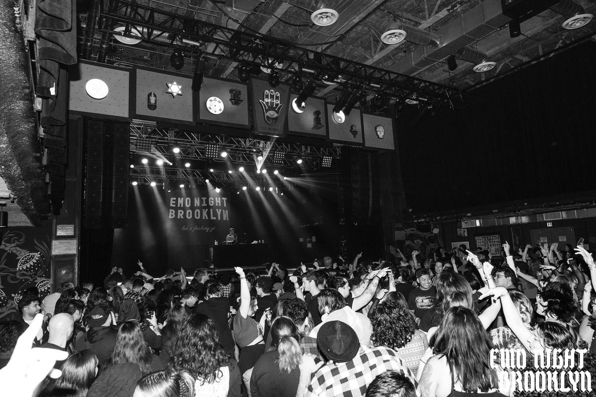 Parking Emo Nite: Emo Night Portland