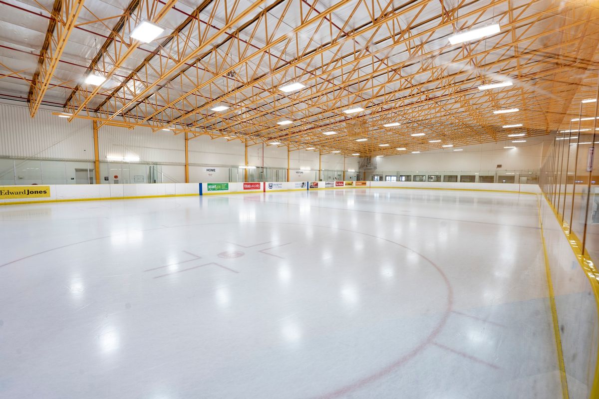 Free community skate day at Earl Nichols Arena