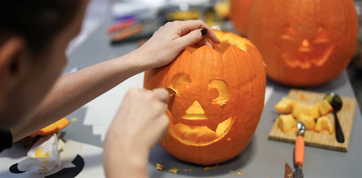 Pumpkin Carving Night!