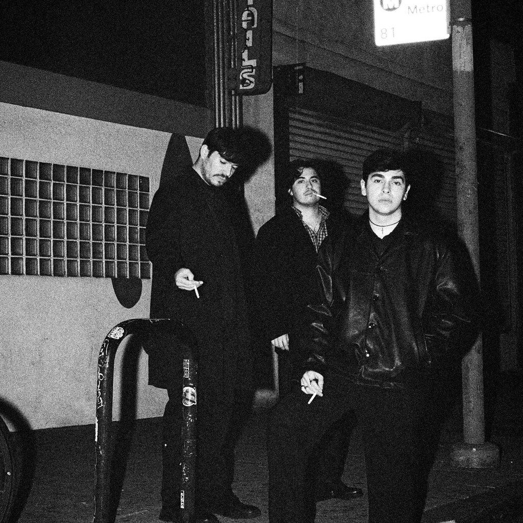 Blood club + bloody\/bath + support