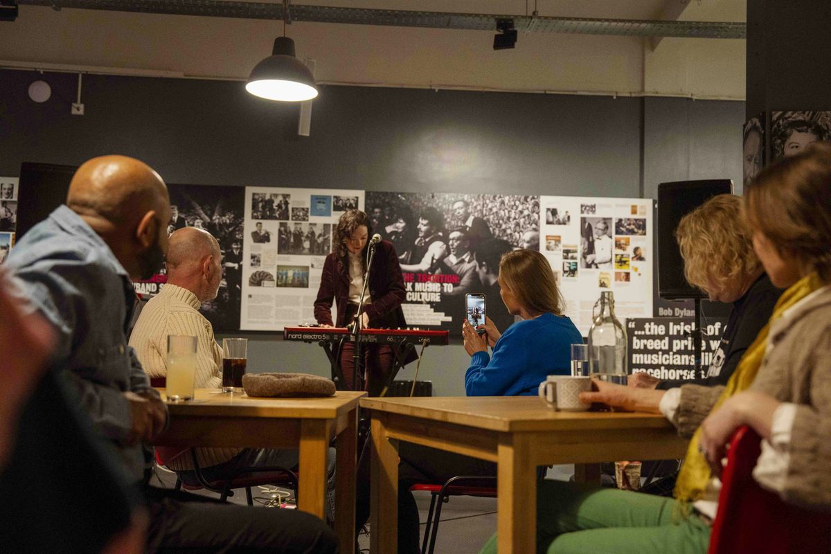 Belfast Music Walking Tour - PLUS Performance