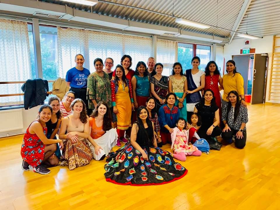 Garba Workshop by Rhythms of Bollywood