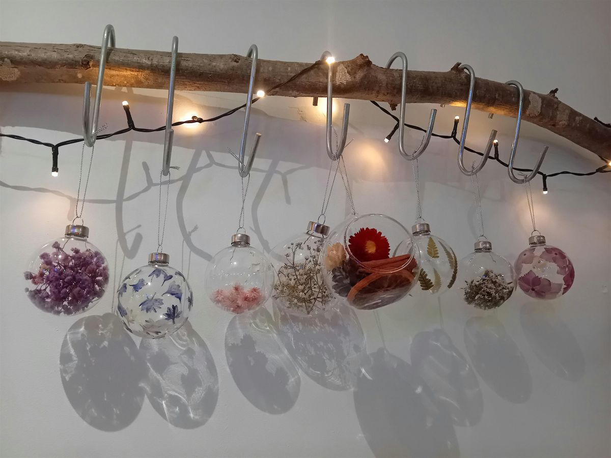 Christmas Flower Bauble workshop with Anna from Branch & Brush Studios