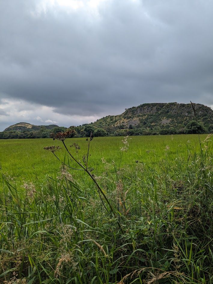 Kaimes Hill and Dalmahoy Hill