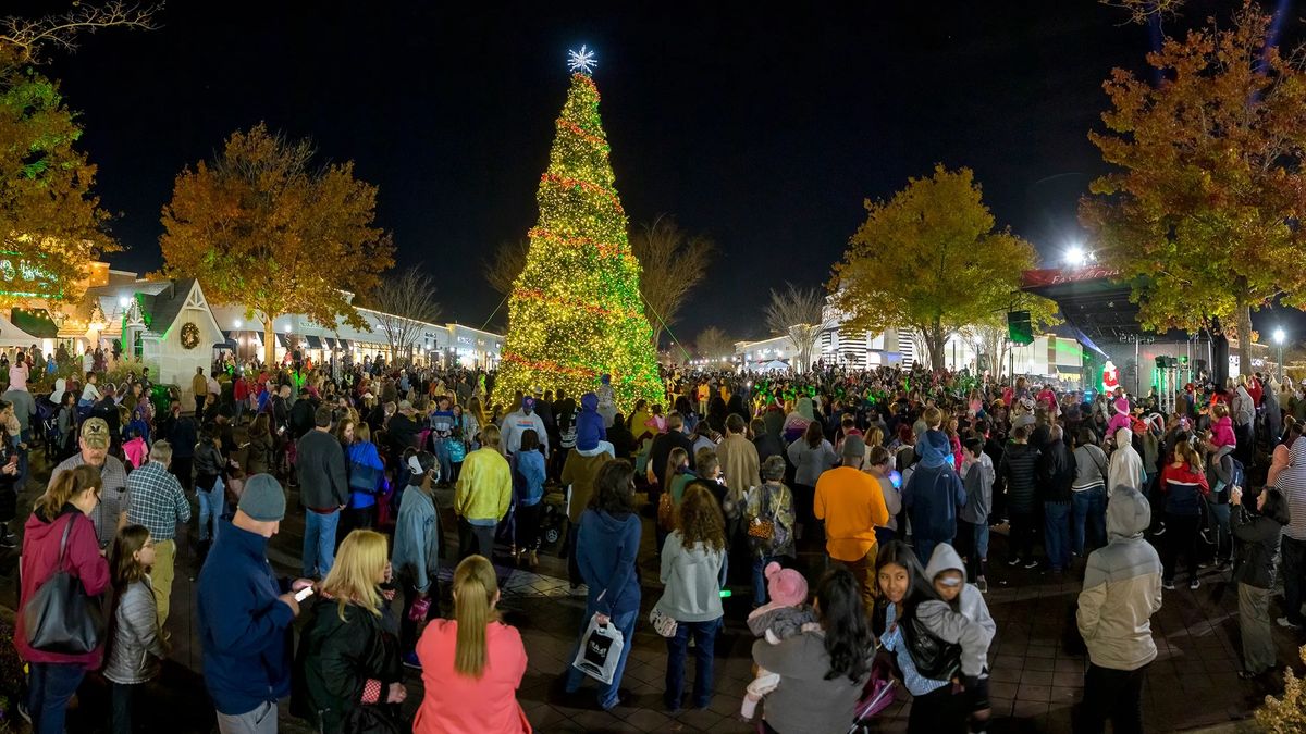 The Shoppes at Eastchase 10th Annual Magical Christmas Parade