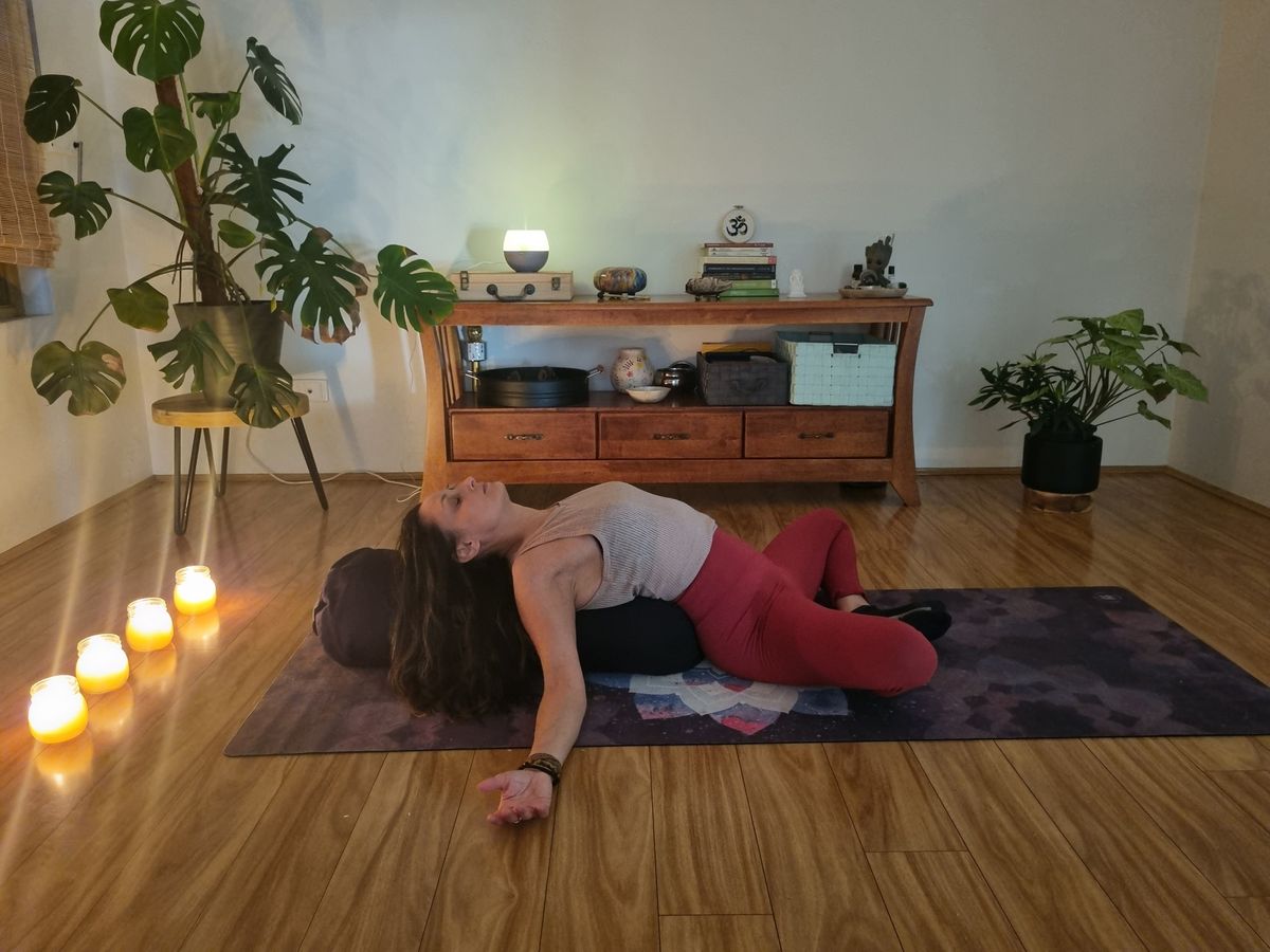 Yin Yoga and Sound Bath 75 mins 