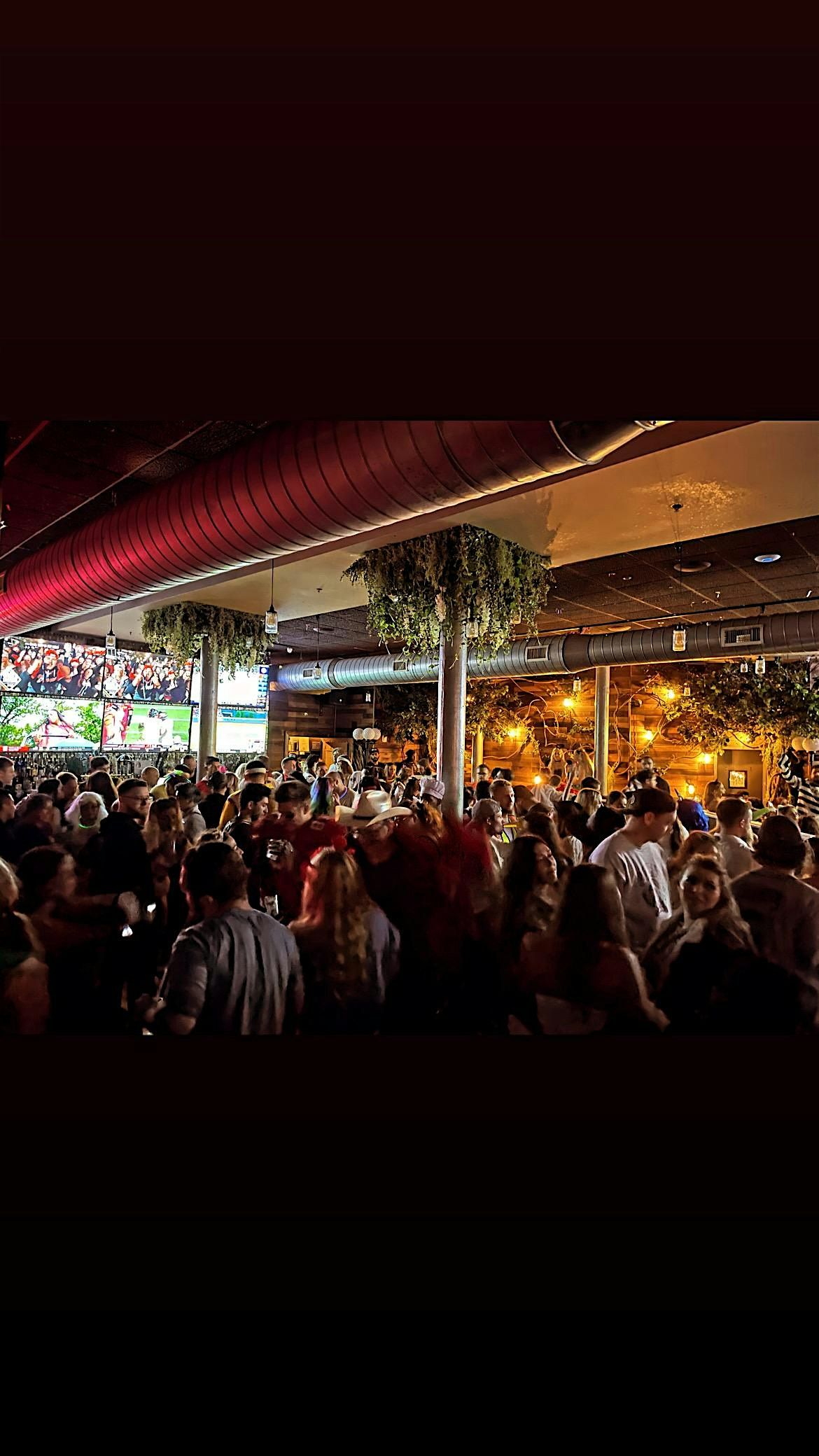 NEW YEARS EVE @ ASBURY ALE HOUSE