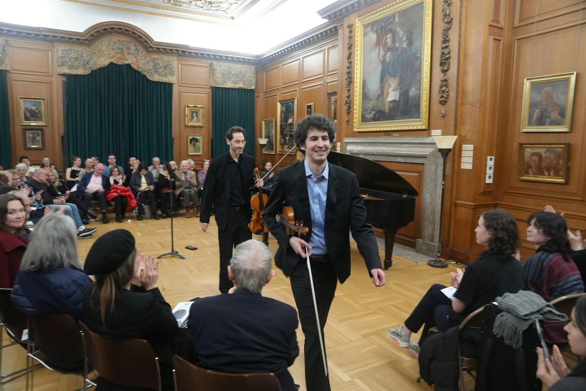 Across Borders: Chamber music of Ravel, Jan\u00e1\u010dek and Franck
