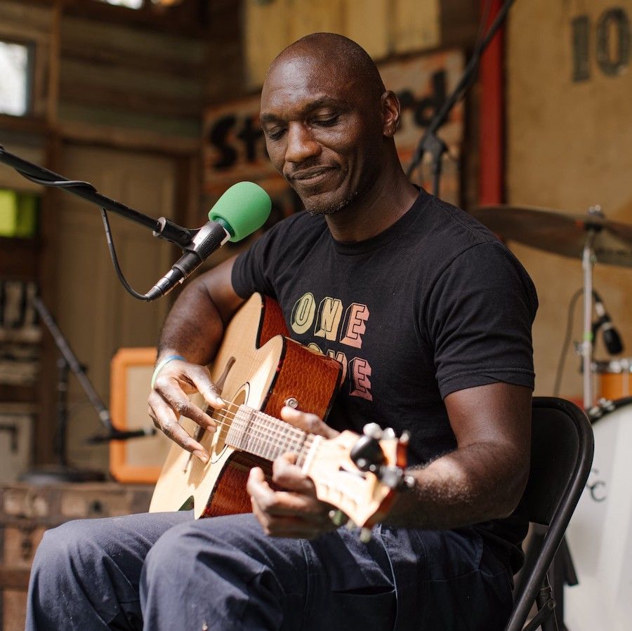 Cedric Burnside