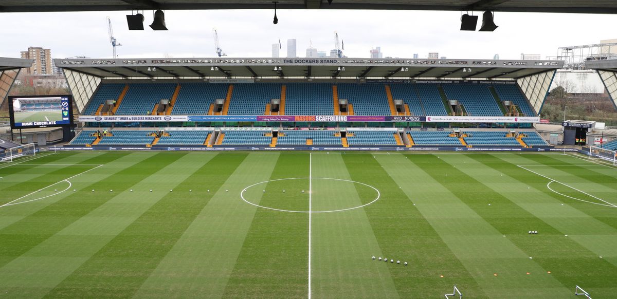 Millwall FC vs Southampton FC at The Den