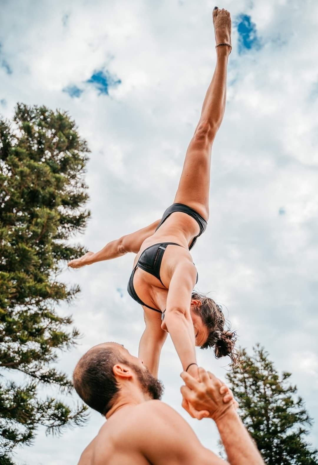 Sunday Acro In Tamarama